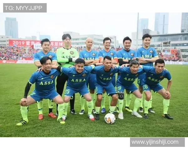 深圳足球队以93分稳居锦标赛积分榜首位争夺冠军前景广阔